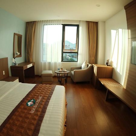 Khach San Hoa Ban Trang Hotel Son La Exterior photo