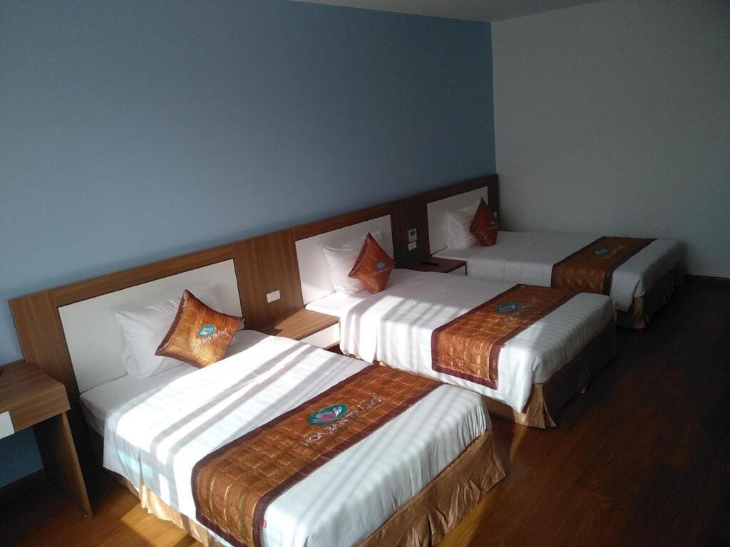 Khach San Hoa Ban Trang Hotel Son La Exterior photo