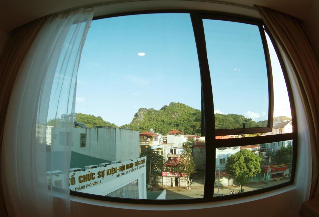 Khach San Hoa Ban Trang Hotel Son La Exterior photo