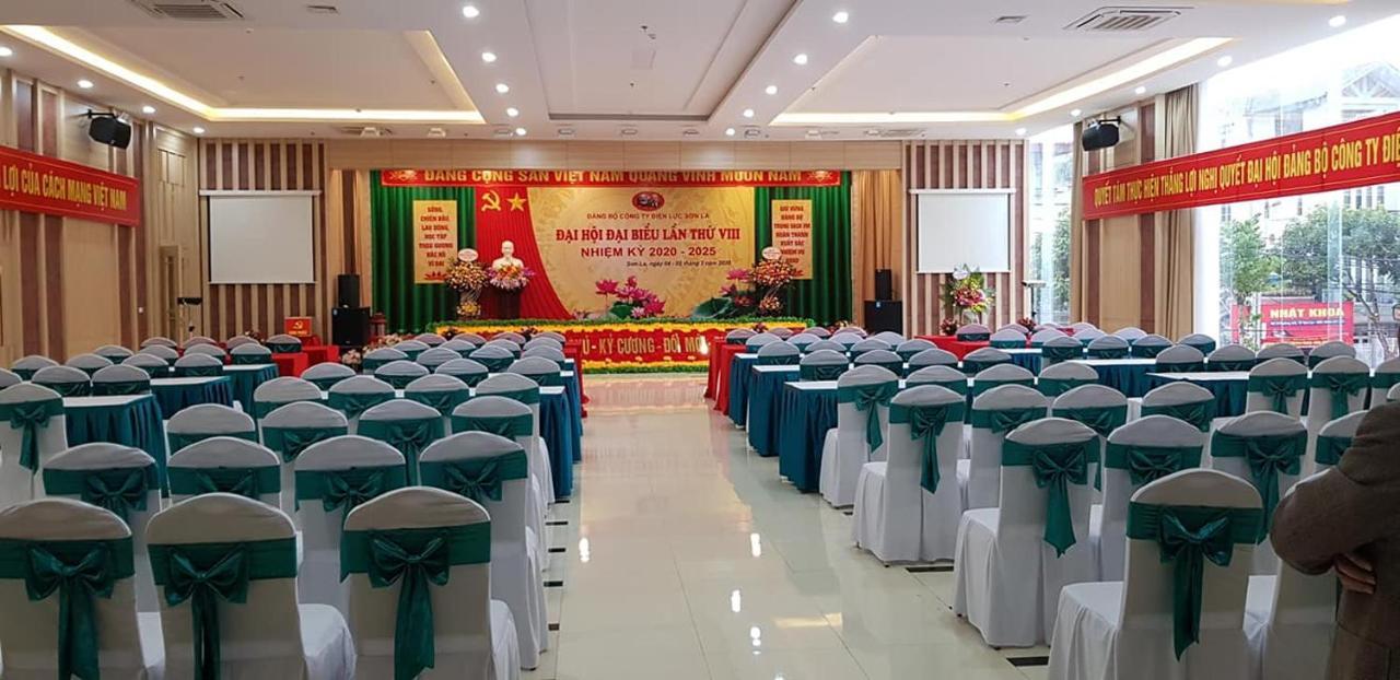 Khach San Hoa Ban Trang Hotel Son La Exterior photo